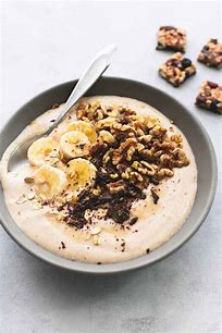 image showing the banana smoothie bowl