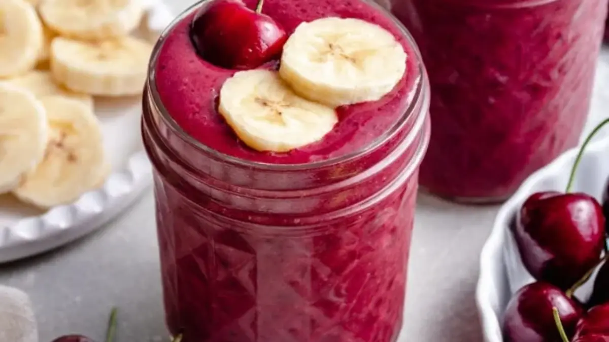 Image showing Banana Cherry Smoothie 